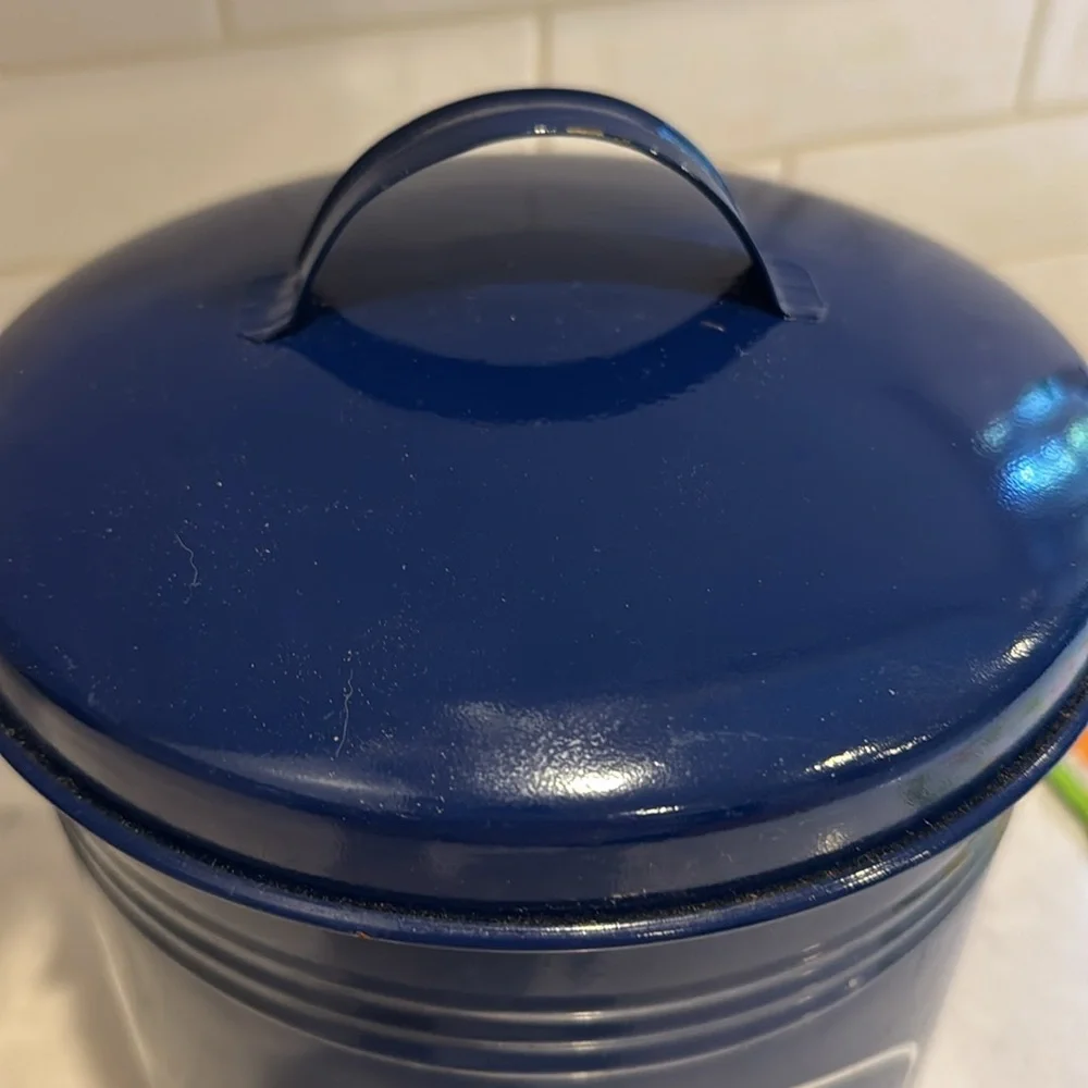 Metal treat bin dog or cat.